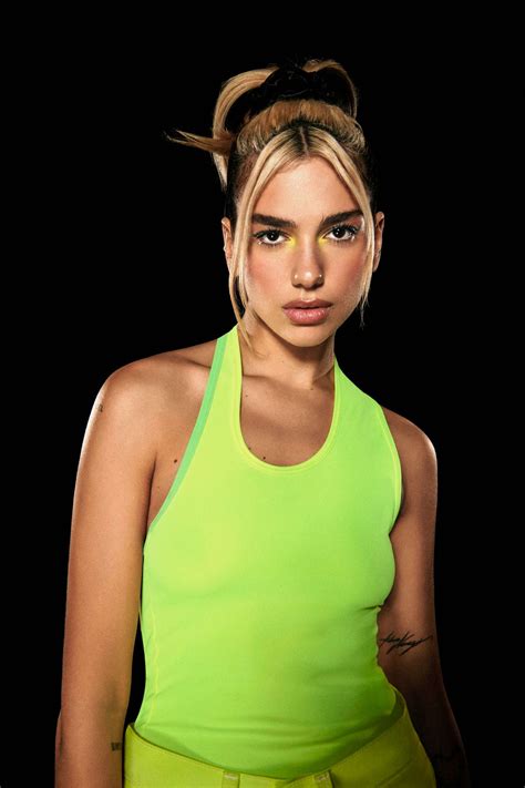 dua lipa nude pics|Dua Lipas naked photoshoot is a must